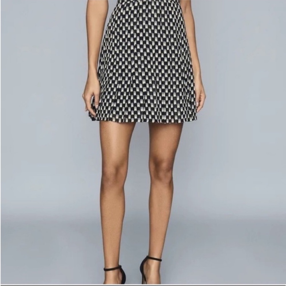 NWT Reiss Vivi Flippy Print Skirt size 4